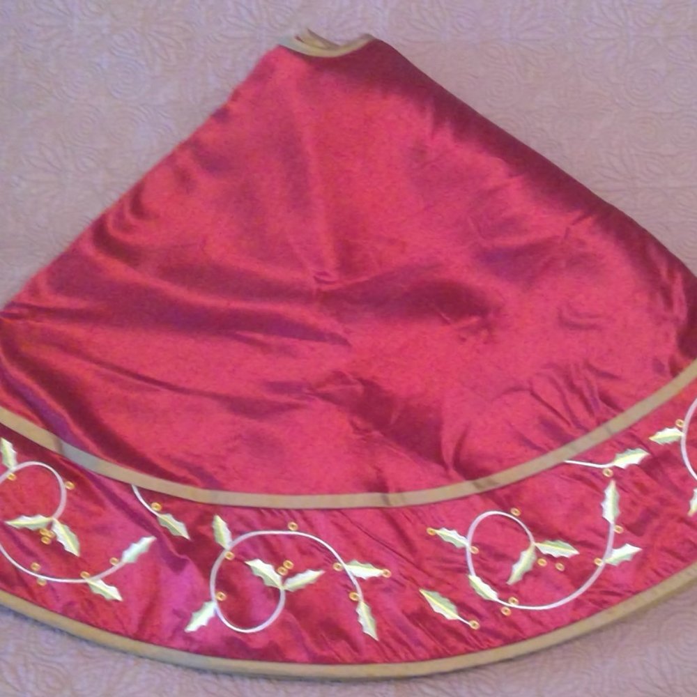 Large 50-inch, dark red, Christmas Tree Skirt with Holly Leaves